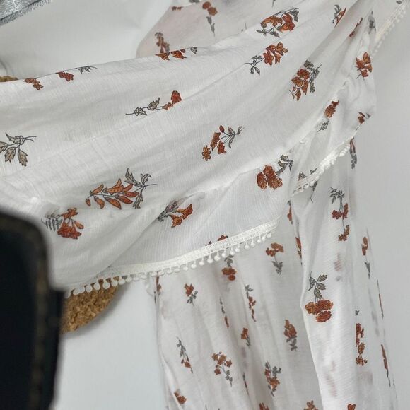 Ann Taylor Floral Feminine Blouse Semi-Sheer Linen Blend Ruffle Sleeve White XL - Picture 10 of 16